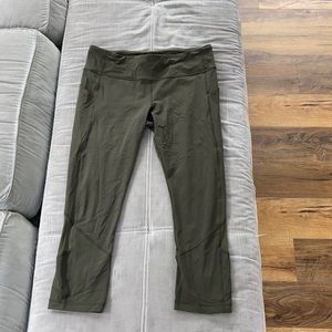 Lululemon 3/4 length leggings